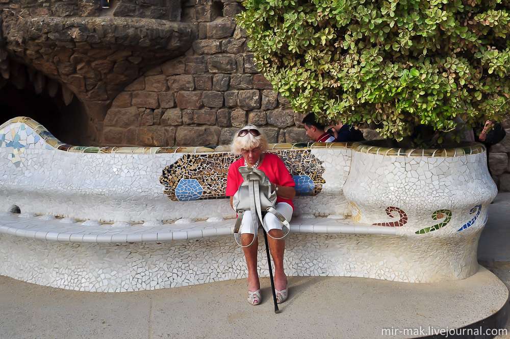 Сказочное царство битой плитки в Испании Антонио Гауди,барселона,Испания,Красивое,парк гуэля,фоторепортаж