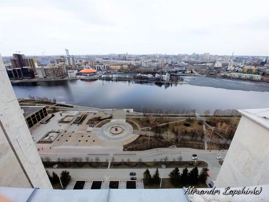 Я на стороне протестующих против строительства храма, НО... я за храм! 