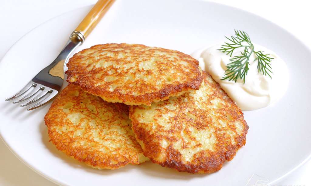 Классические драники картофельные с чесноком: рецепт и секреты приготовления Кулинария
