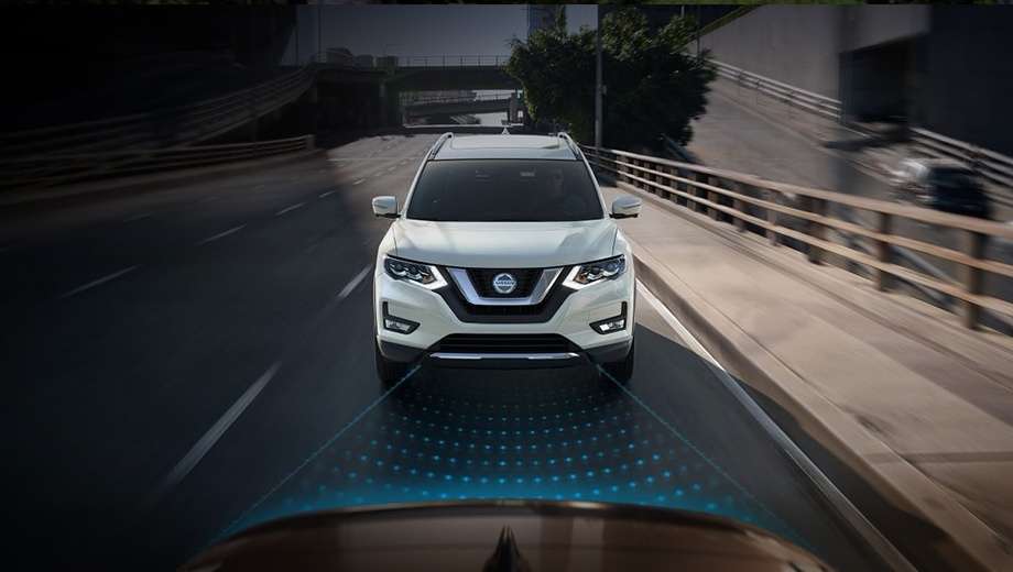 Компания Nissan ответит за сбои системы автоторможения Авто и мото