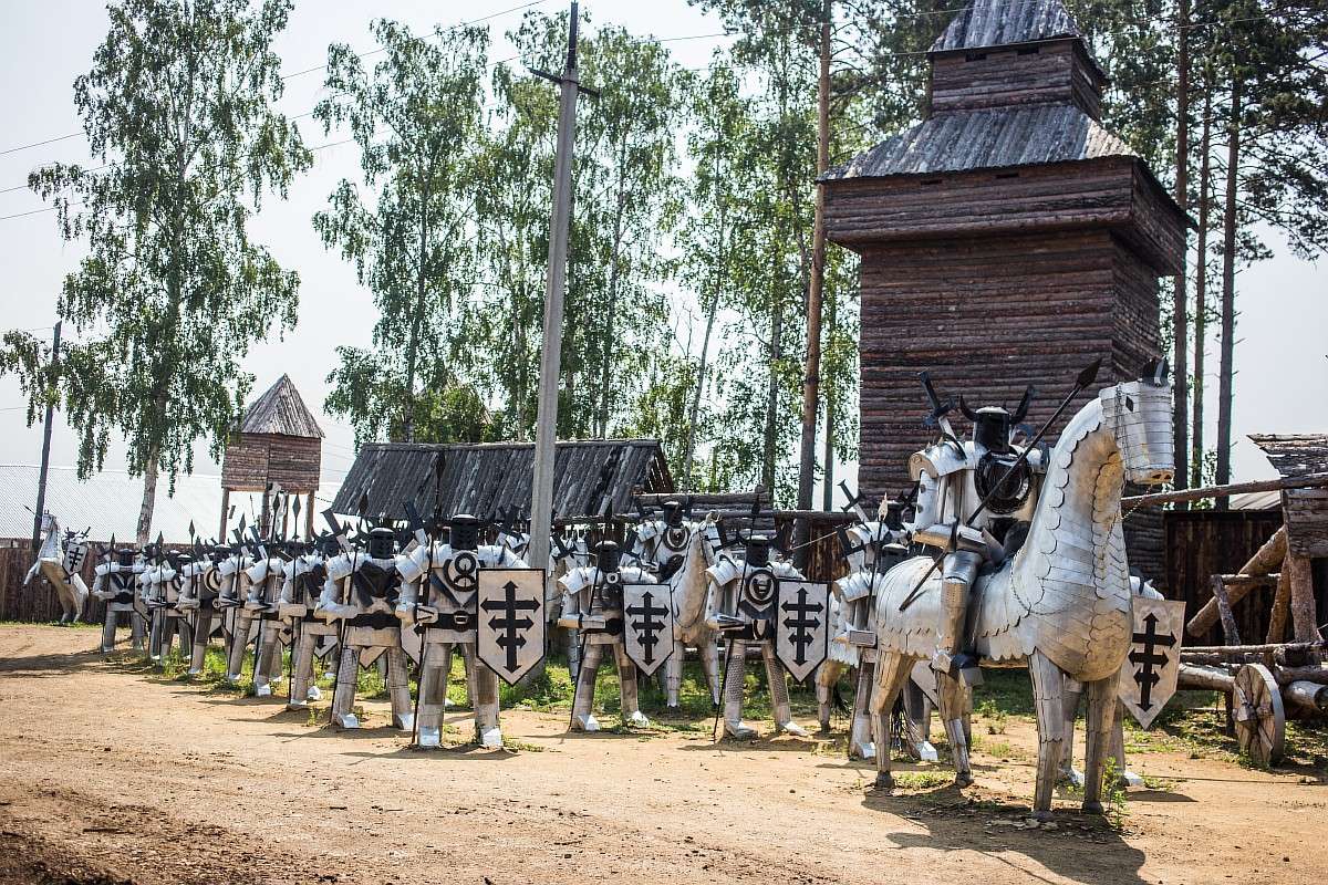 История о том, как из мусорной свалки в Сибири сделали средневековую крепость идеи,Иркутск,мусор,свалка,Сибирь