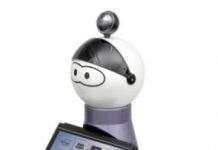 Kompai: робот-помічник для літніх людей