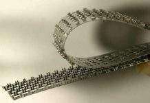 Сталева застібка витримує 35 т