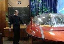 Петербуржець розробив підводний велосипед