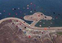 Встановлено новий рекорд в скайдайвинге