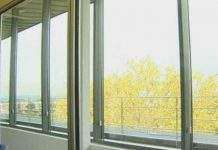 Вікна з водою