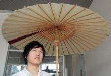 Парасолька перетворили в динамік