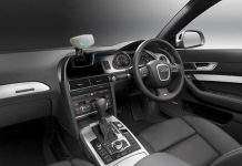 Робот AIDA покаже дорогу