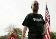 Як не треба виховувати дітей (56 фото)