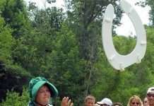 Як народ розважається в селі (90 фото)