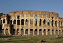 «Другий Колізей» розкопали під Римом