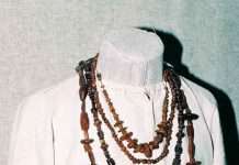 Рідкісне намисто бронзового століття виявлено в Англії