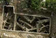 У Кореї знайдені похоронні урни