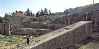 Не піраміди Хеопса, але не менш грандіозні мегаліти Гірській Шорії: стародавні монументальні споруди в Сибіру