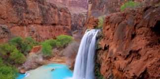 10 найкрасивіших природних басейнів світу