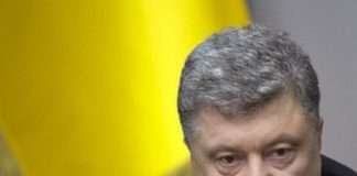Порошенко сказав, що зробить у разі перемоги Зеленського