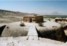 Тахт-е Рустам: вражаюче свідоцтво стародавнього майстерності