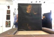 Відео: як виглядає кропіткий процес відновлення масляних картин