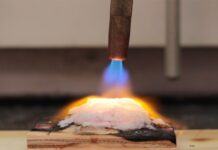 Гель-щит от стихии: революционное изобретение защитит дома от лесных пожаров