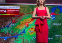 Трейлер до фільму Спілберга День розкриття Натяки на перший контакт