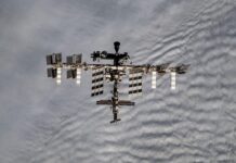 I legislatori statunitensi spingono per l’estensione della ISS fino al 2032 nel mezzo della corsa allo spazio con la Cina