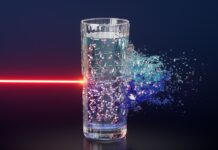 Прихована критична точка води підтверджена: наслідки для її унікальної поведінки