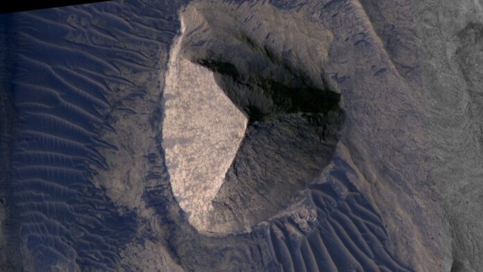 ad7de302-4cdc-4d75-b335-35be8ba66f70